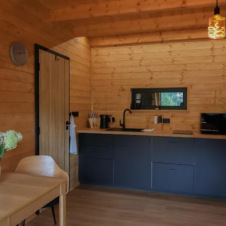 Chalet Cedrus Hradistko (Prague-West)